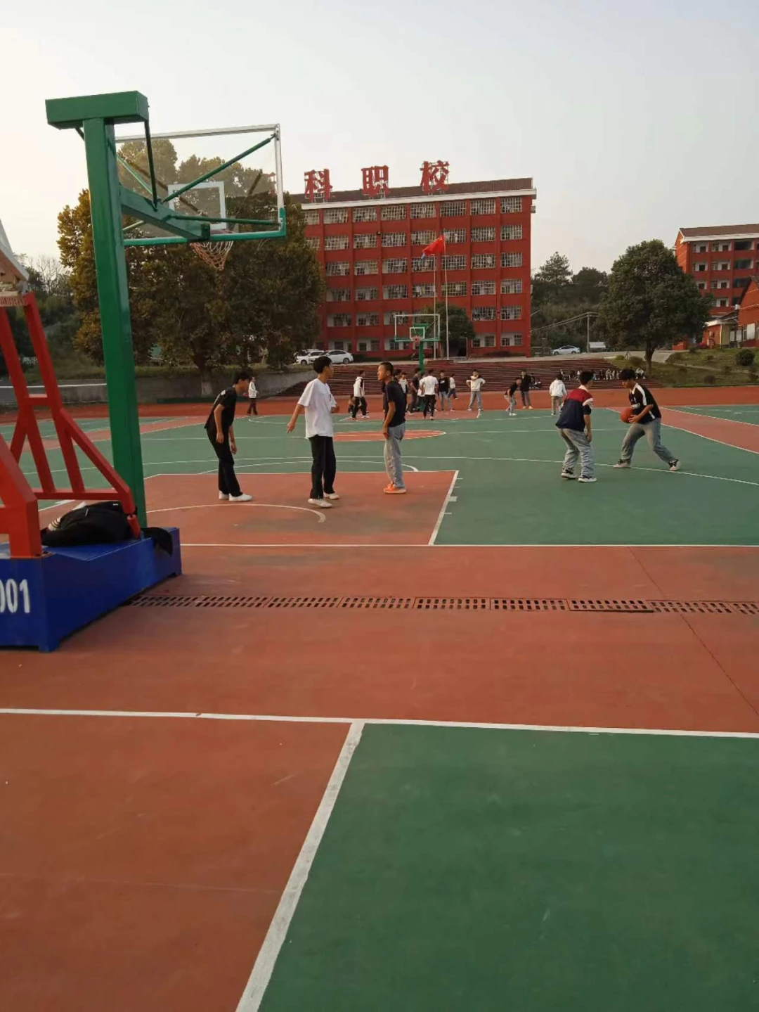 篮球训练检讨200字怎么写_0
